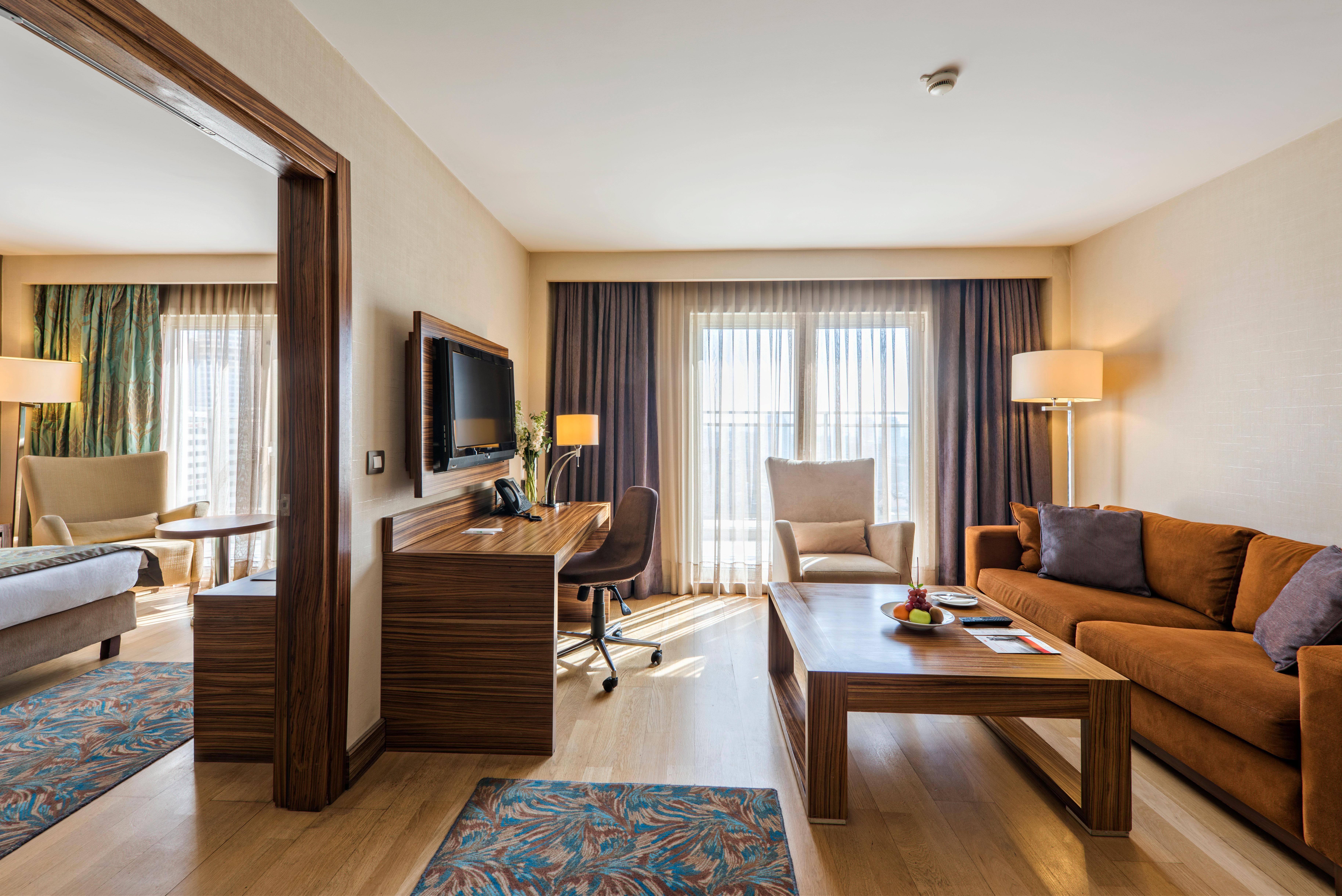 Holiday Inn Sisli By Ihg Stambuł Zewnętrze zdjęcie