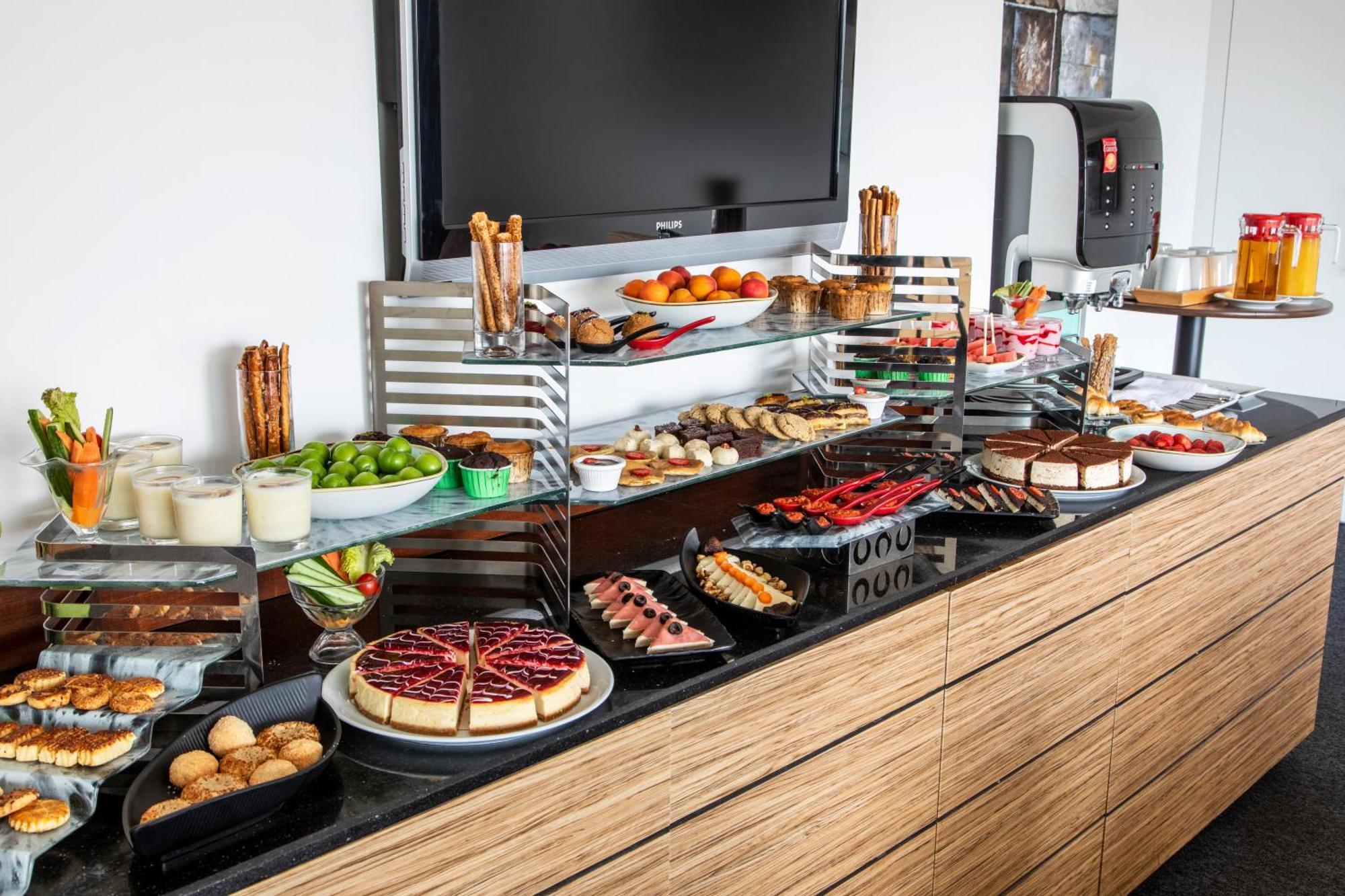 Holiday Inn Sisli By Ihg Stambuł Zewnętrze zdjęcie