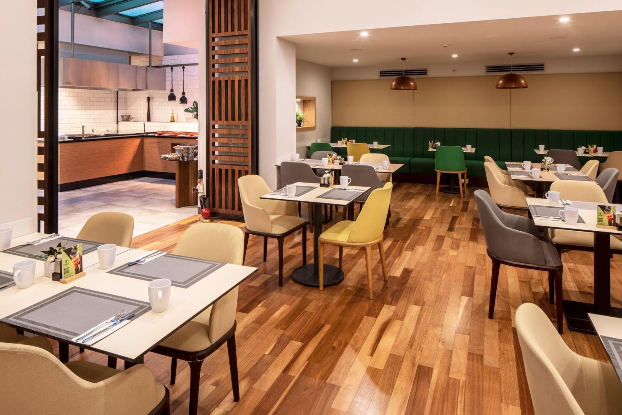 Holiday Inn Sisli By Ihg Stambuł Zewnętrze zdjęcie