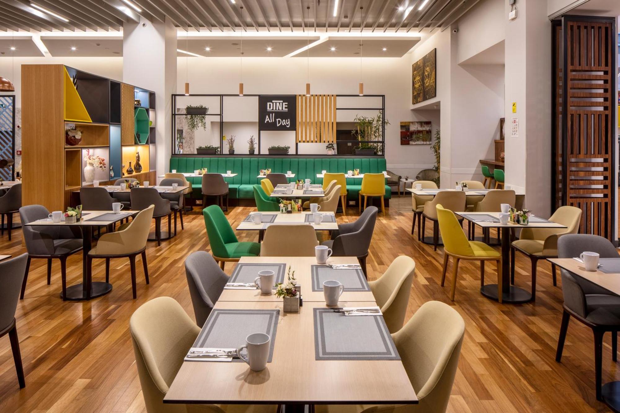 Holiday Inn Sisli By Ihg Stambuł Zewnętrze zdjęcie