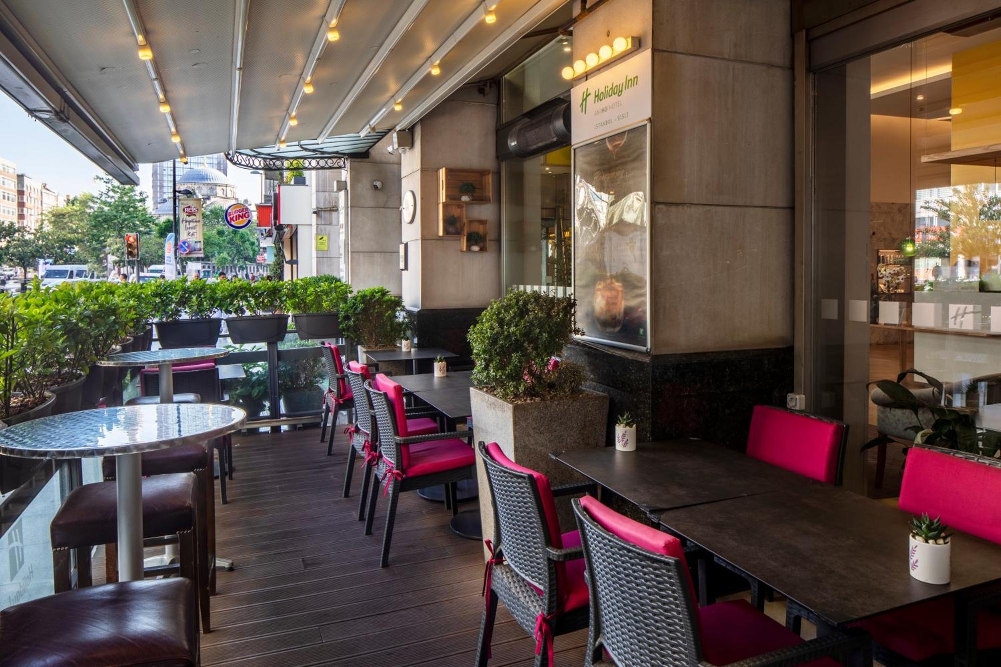 Holiday Inn Sisli By Ihg Stambuł Zewnętrze zdjęcie