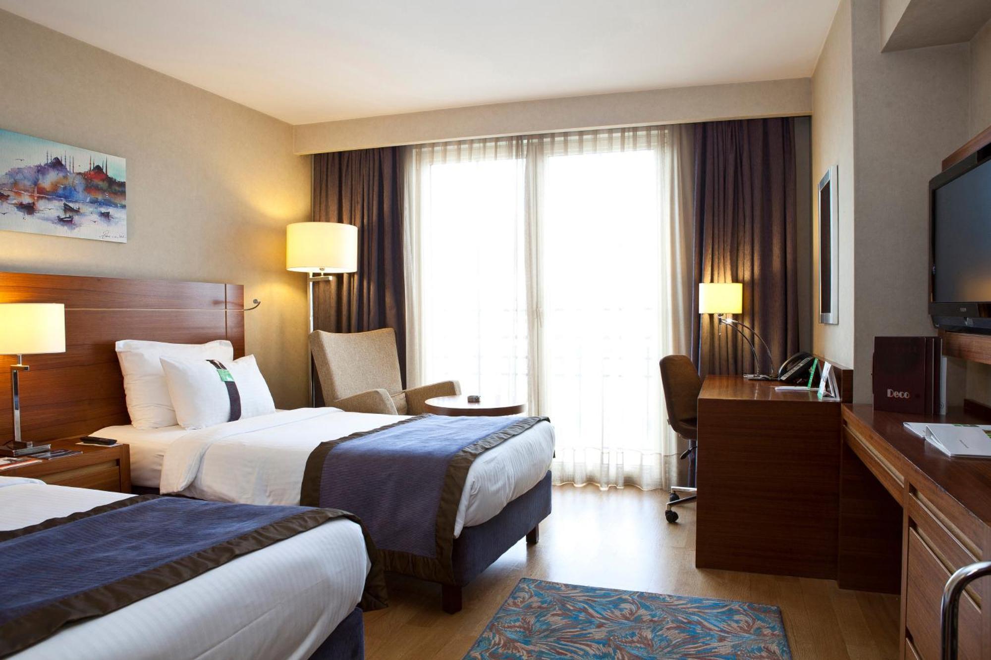 Holiday Inn Sisli By Ihg Stambuł Zewnętrze zdjęcie