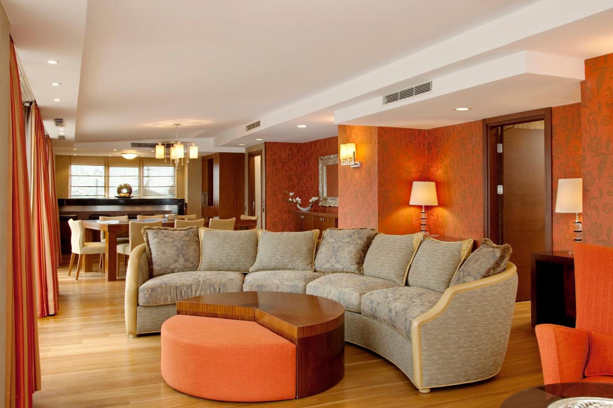 Holiday Inn Sisli By Ihg Stambuł Zewnętrze zdjęcie