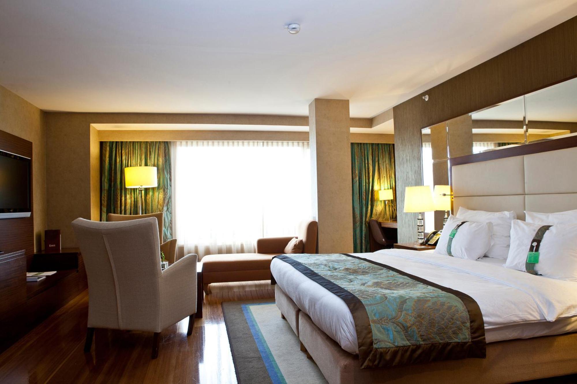 Holiday Inn Sisli By Ihg Stambuł Zewnętrze zdjęcie