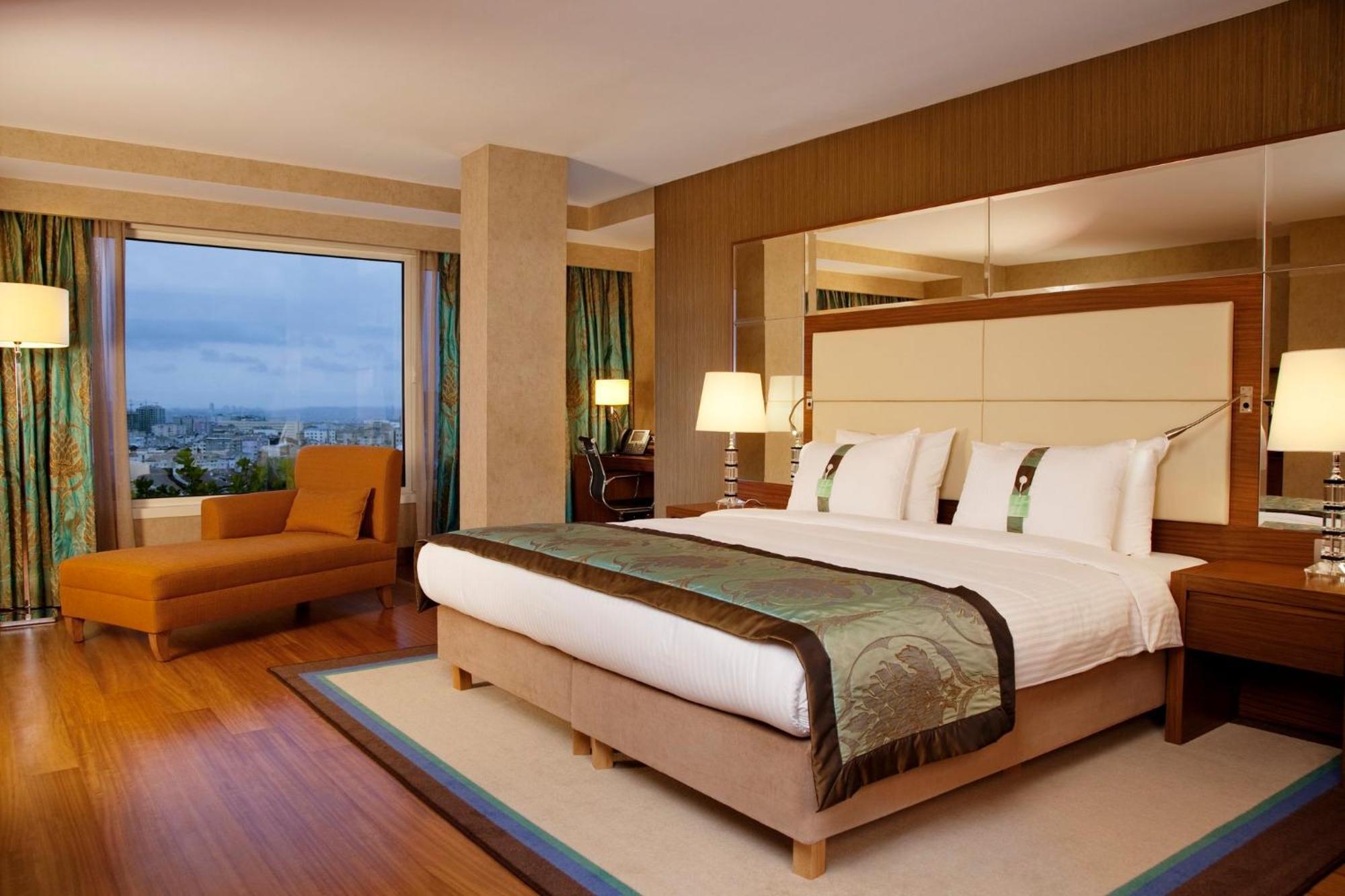 Holiday Inn Sisli By Ihg Stambuł Zewnętrze zdjęcie
